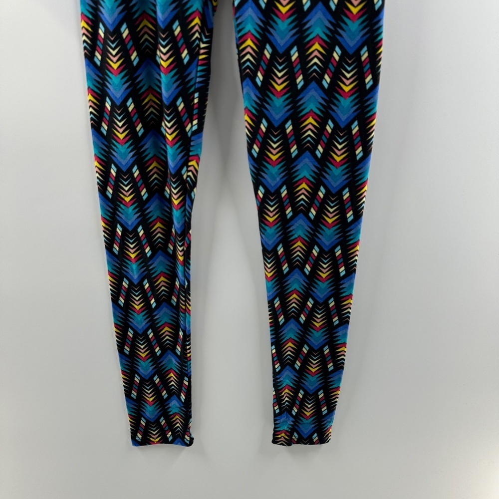 LuLaRoe One Size (OS) Leggings – Buttery Soft Stretchy Printed Leggings - Picture 4 of 5